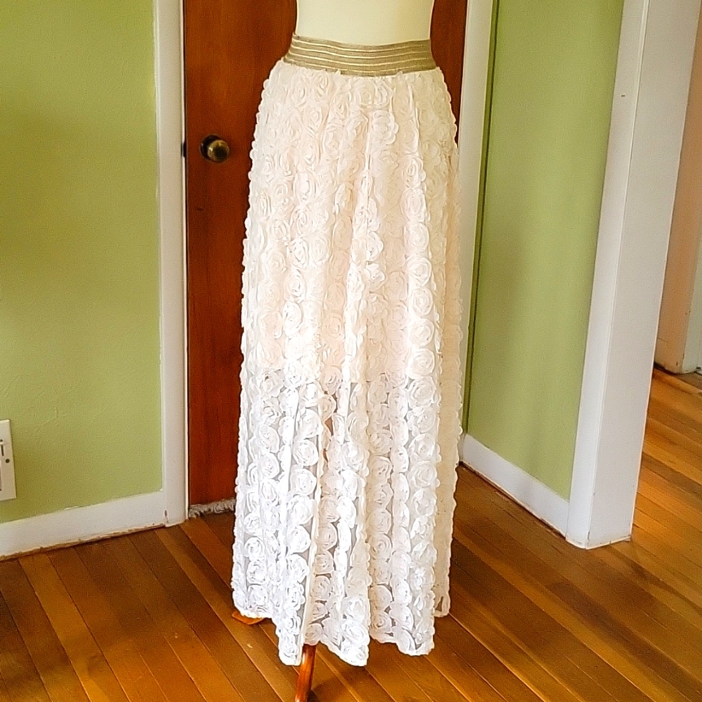Cream floral maxi skirt